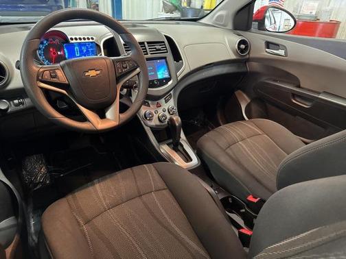 2016 Chevrolet Sonic LT