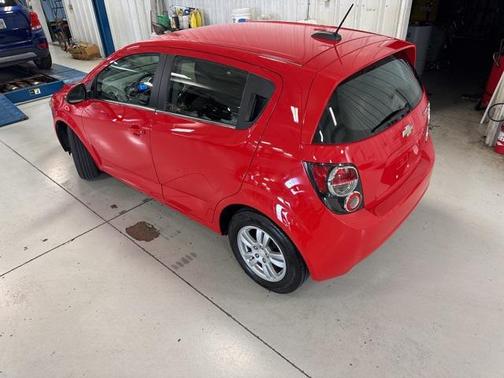 2016 Chevrolet Sonic LT