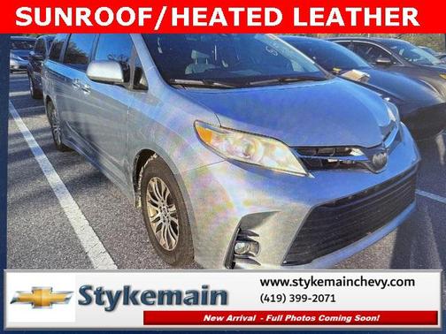 2019 Toyota Sienna XLE