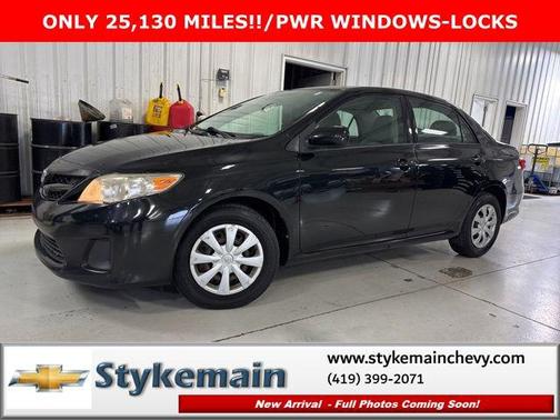 Black Sand Pearl 2013 Toyota Corolla LE