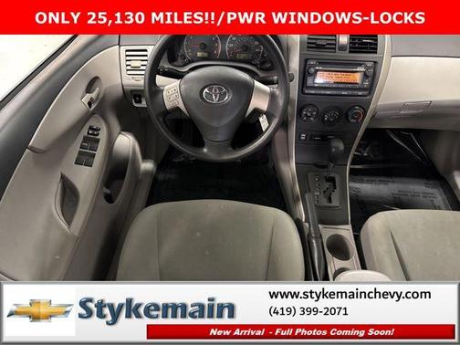 Black Sand Pearl 2013 Toyota Corolla LE