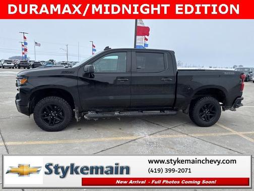 2022 Chevrolet Silverado 1500 Custom Trail Boss