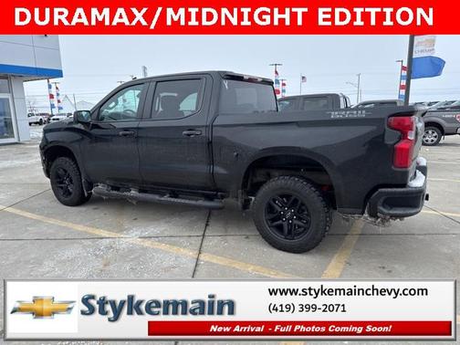 2022 Chevrolet Silverado 1500 Custom Trail Boss