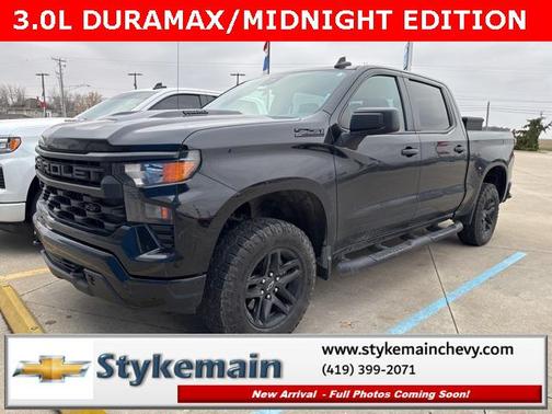 2022 Chevrolet Silverado 1500 Custom Trail Boss