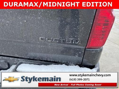 2022 Chevrolet Silverado 1500 Custom Trail Boss