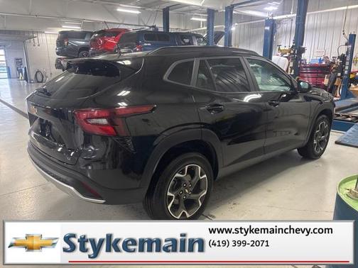 2024 Chevrolet Trax LT