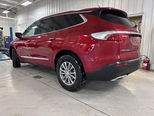 2023 Buick Enclave Essence FWD
