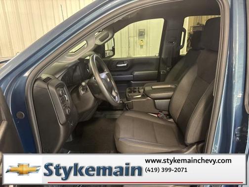 2025 Chevrolet Silverado 2500 Custom