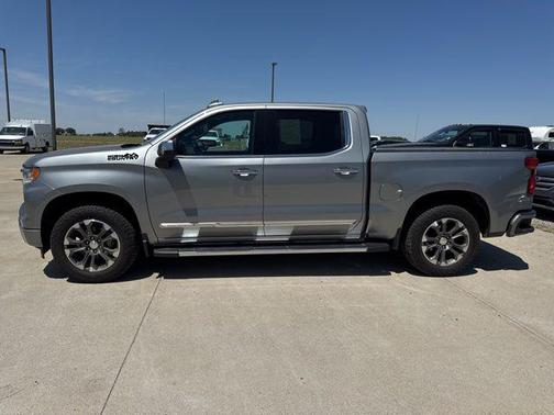 Sterling Grey Metallic 2023 Chevrolet Silverado 1500 High Country
