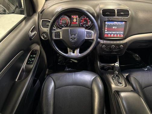 Granite Crystal Metallic Clearcoat 2016 Dodge Journey Crossroad
