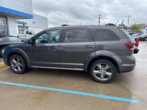 Granite Crystal Metallic Clearcoat 2016 Dodge Journey Crossroad