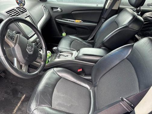 Granite Crystal Metallic Clearcoat 2016 Dodge Journey Crossroad