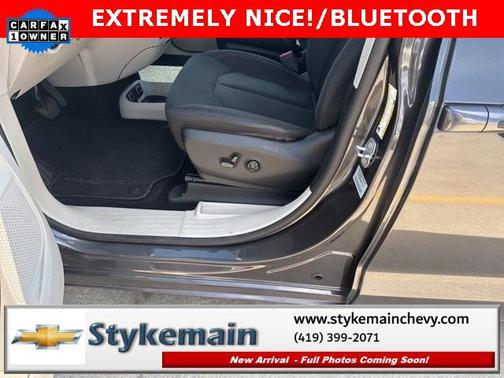 2017 Chrysler Pacifica Touring