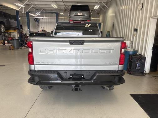 2026 Chevrolet Silverado 2500 Custom