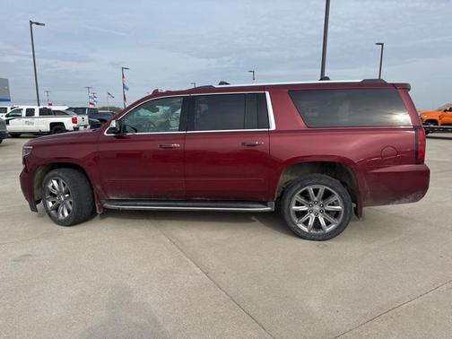 2017 Chevrolet Suburban Premier