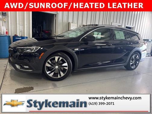 2018 Buick Regal TourX Essence