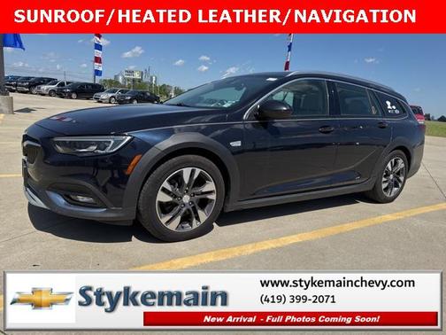 2018 Buick Regal TourX Essence
