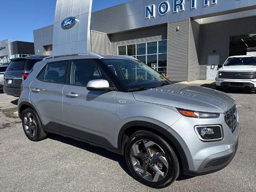 2021 Hyundai VENUE SEL