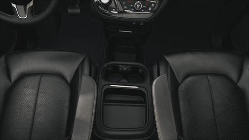 Diamond Black 2027 Chrysler Pacifica SELECT
