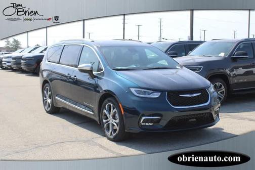 2025 Chrysler Pacifica Pinnacle