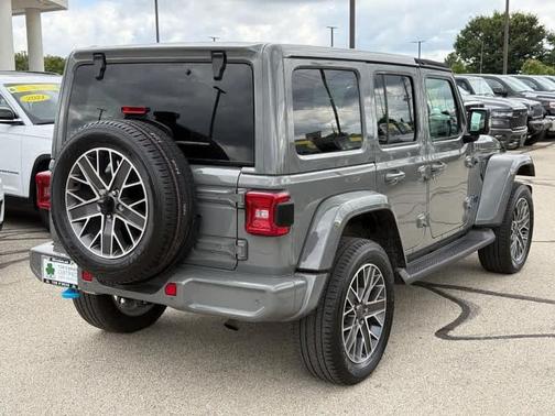 2022 Jeep Wrangler Unlimited 4xe Sahara