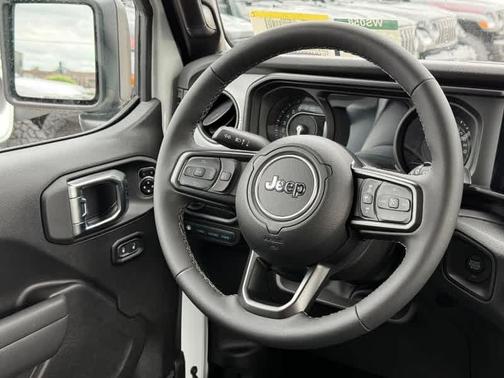 2025 Jeep Wrangler 4xe Sport