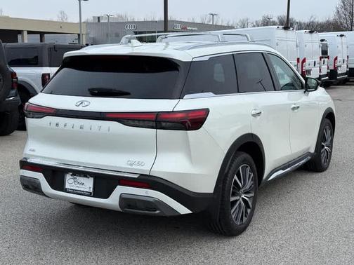 2023 INFINITI QX60 SENSORY