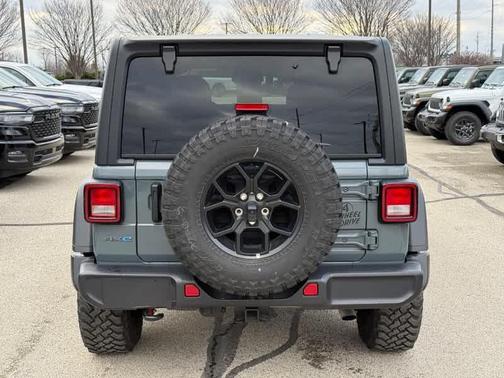 2025 Jeep Wrangler 4xe Sport