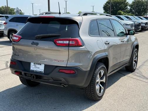 2016 Jeep Cherokee Trailhawk