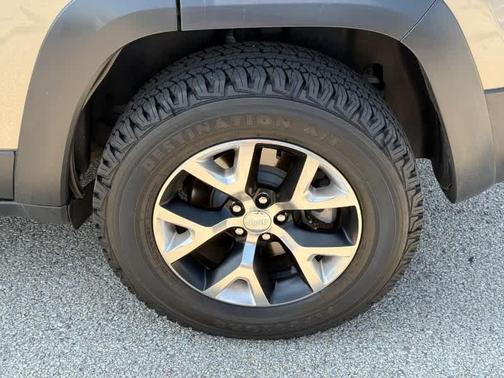 2016 Jeep Cherokee Trailhawk