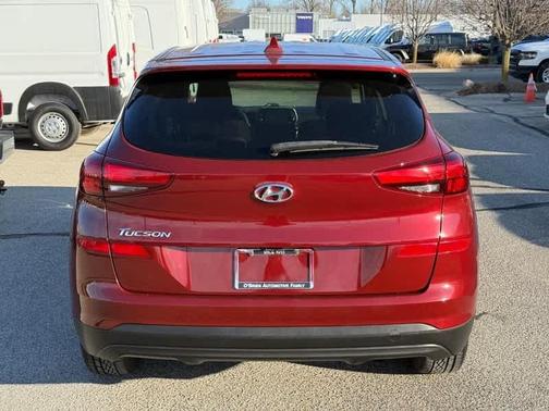 2019 Hyundai TUCSON SE