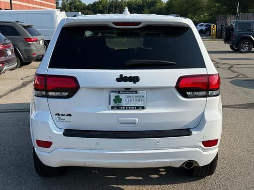 2022 Jeep Grand Cherokee WK Laredo