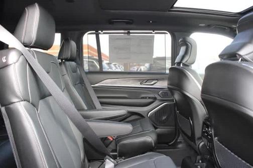 2025 Jeep Grand Cherokee L Overland