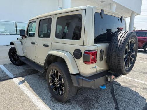 2022 Jeep Wrangler Unlimited 4xe Sahara