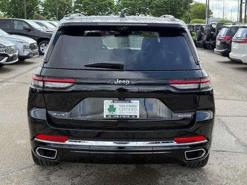 2022 Jeep Grand Cherokee Overland