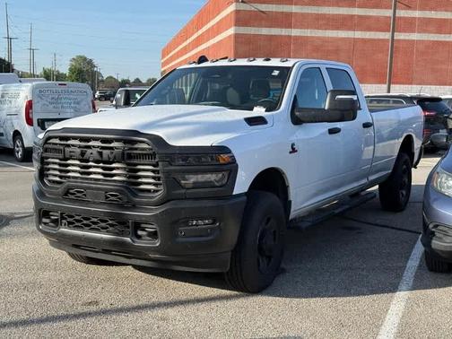 Bright White Clearcoat 2026 RAM 3500 Tradesman