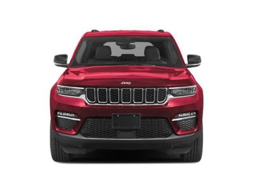 Bright White Clearcoat 2024 Jeep Grand Cherokee Laredo