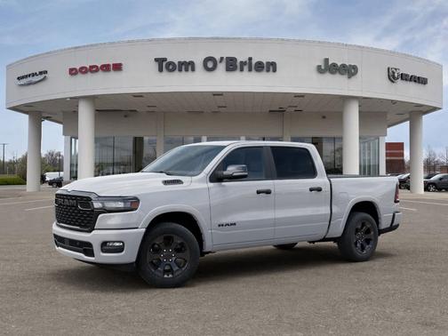 Bright White Clearcoat 2026 RAM 1500 Big Horn