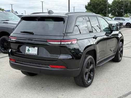 Diamond Black 2024 Jeep Grand Cherokee Limited