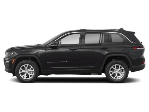 Diamond Black 2024 Jeep Grand Cherokee Laredo