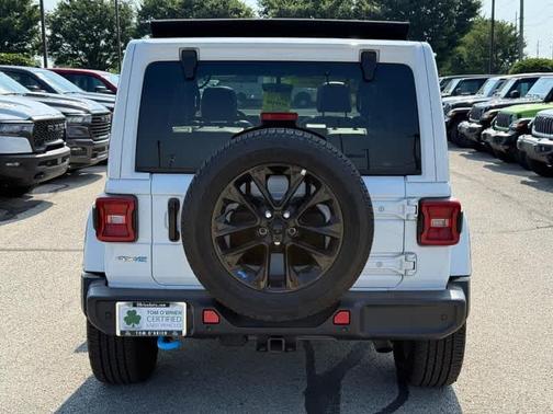 2022 Jeep Wrangler Unlimited 4xe Sahara