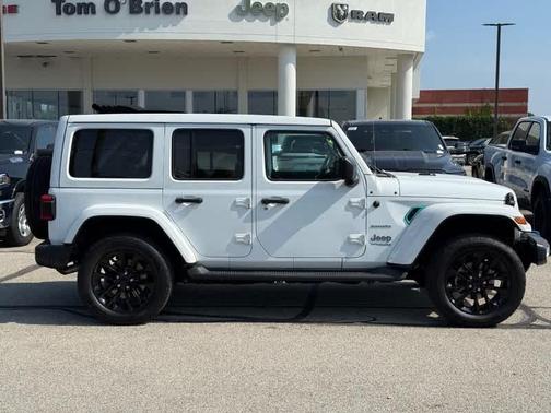 2022 Jeep Wrangler Unlimited 4xe Sahara