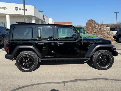 2022 Jeep Wrangler Unlimited Sport