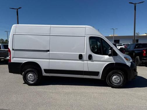 2025 RAM ProMaster 1500 Base