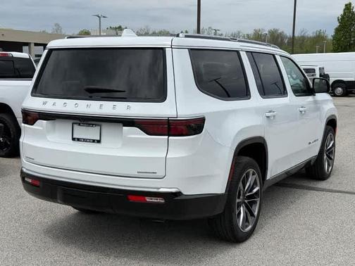 2023 Jeep Wagoneer Series III