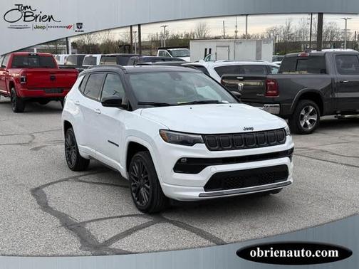 Bright White Clearcoat 2022 Jeep Compass Altitude