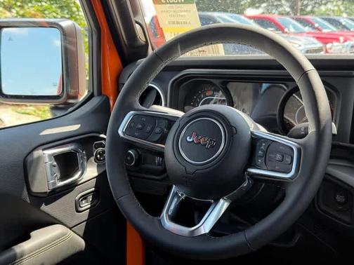 2025 Jeep Wrangler Sahara