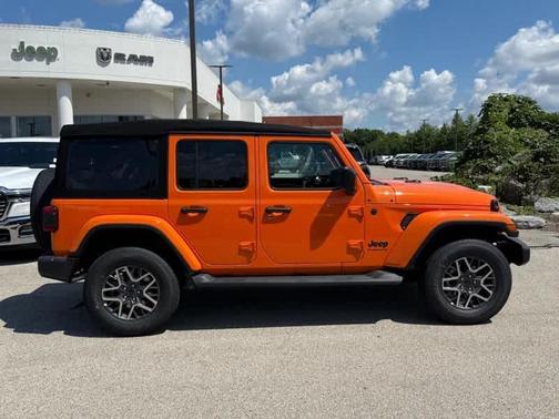 2025 Jeep Wrangler Sahara