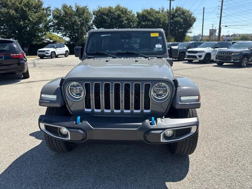 2022 Jeep Wrangler Unlimited 4xe Sahara