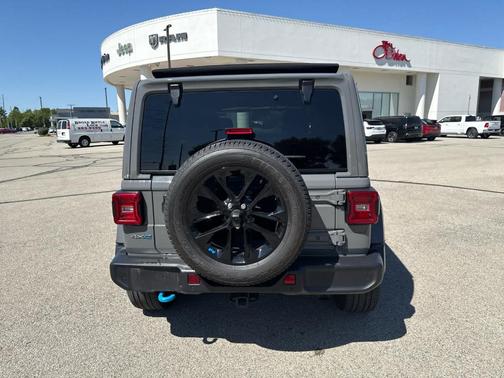 2022 Jeep Wrangler Unlimited 4xe Sahara